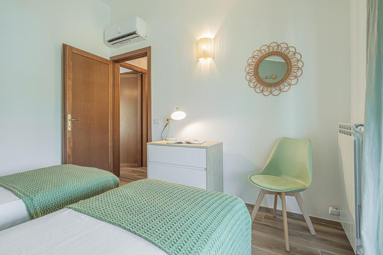 Dolce Vita Family Apartment Сирмионе Экстерьер фото