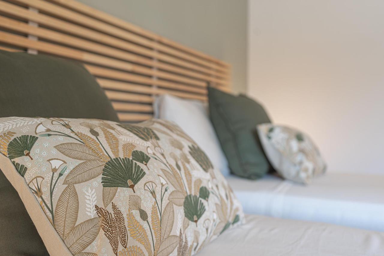 Dolce Vita Family Apartment Сирмионе Экстерьер фото
